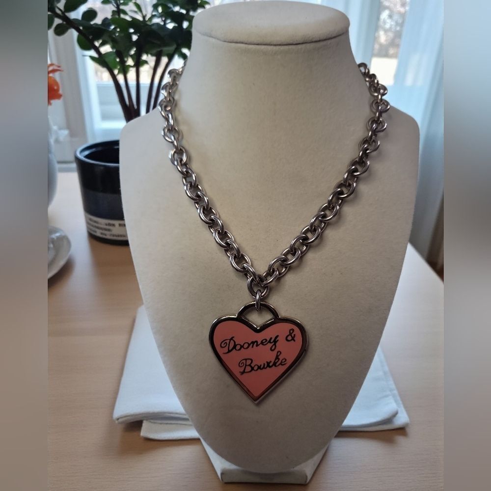 Sterling Silver Round Link Necklace With Dooney Pendant